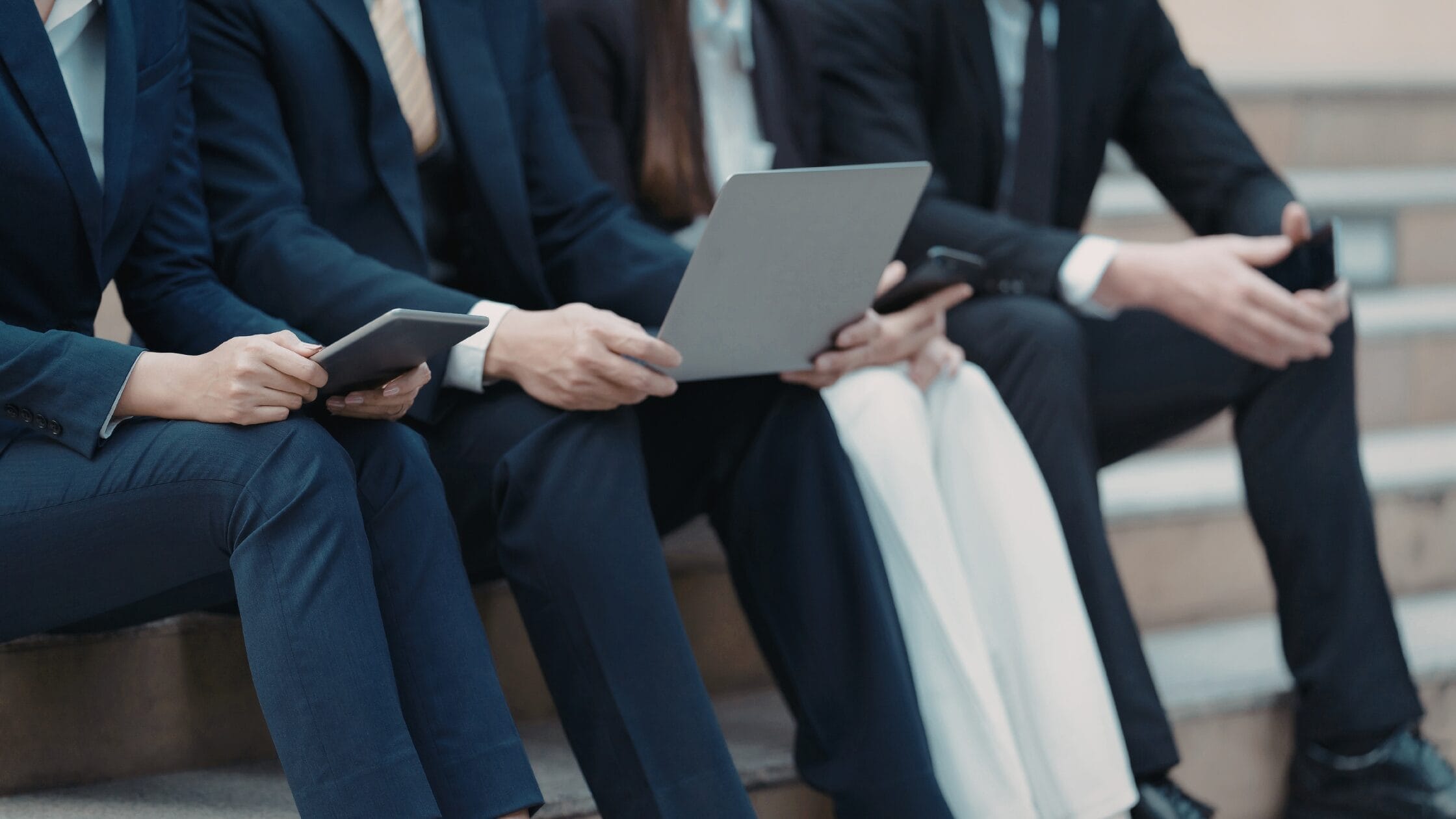 Leader presenting a stakeholder engagement plan to a team during a project strategy meeting.